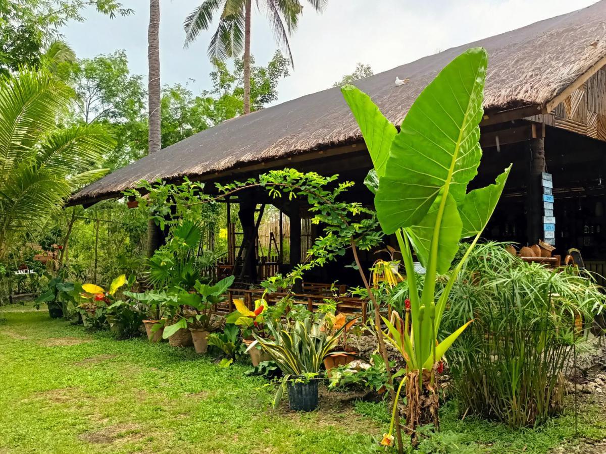 Archery-Asia Nipa Huts Moalboal Exteriér fotografie